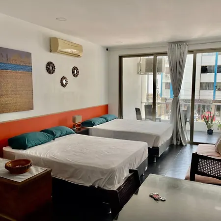 Acogedor Apto En El Laguito Apartamento *